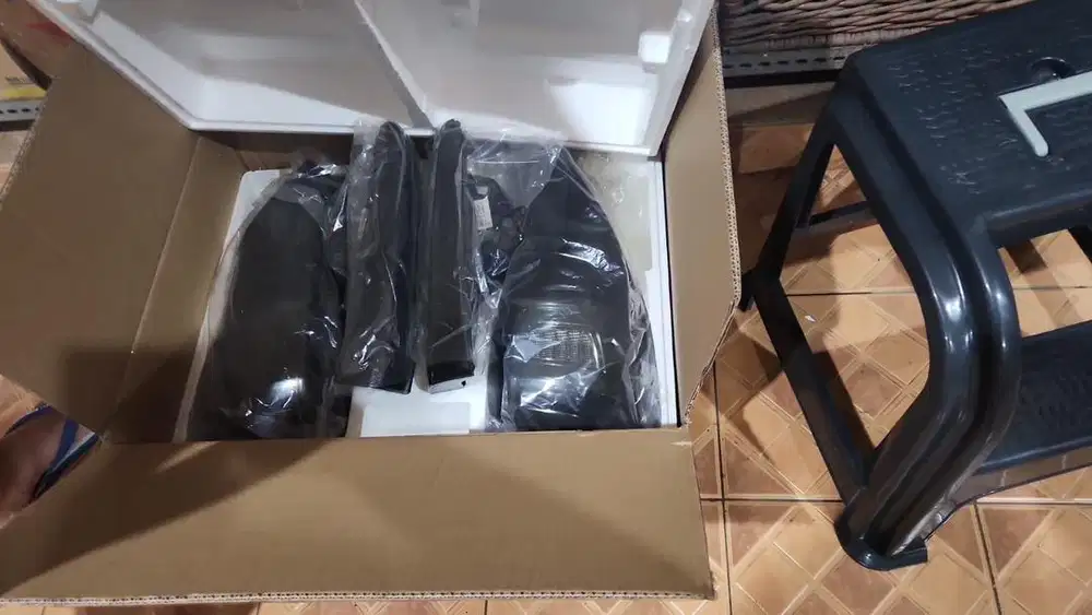 Grill & backlamp Innova Reborn