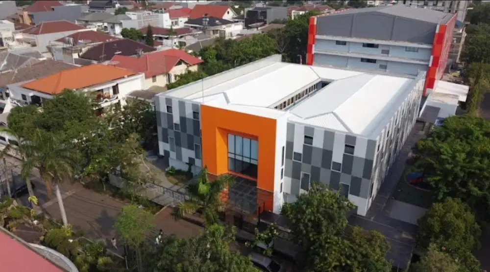 Penjaga Kantin Sekolah