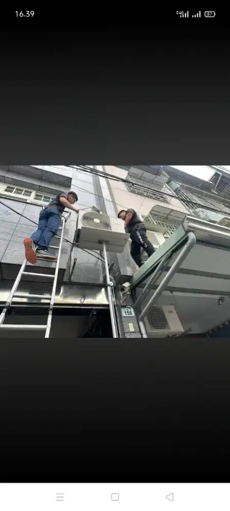 Servis AC kulkas mesin cuci kompa air dll bergaransi