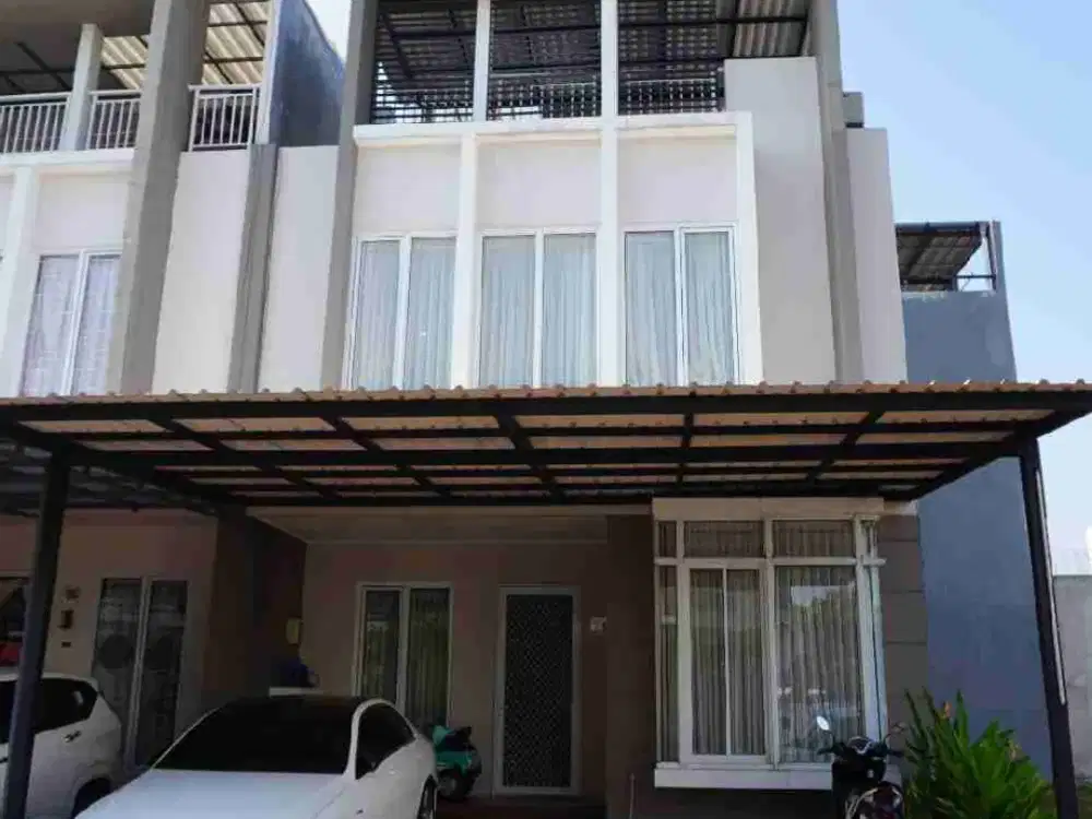 Dijual Rumah 2 Lantai di Cluster Boston Village Gading Serpong