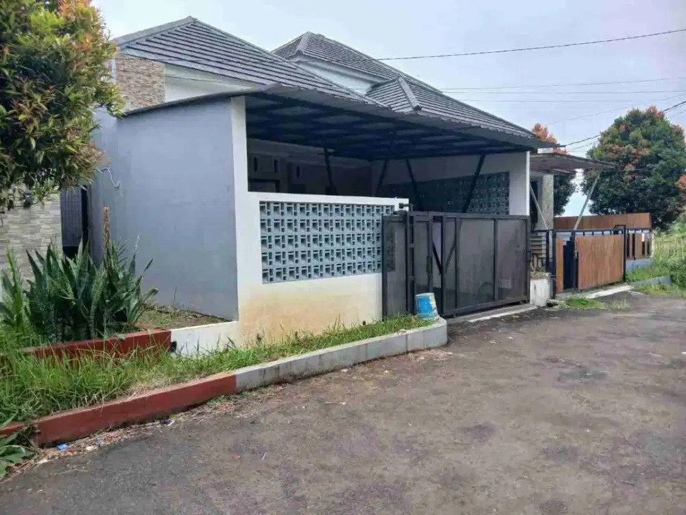 Rumah di subangjaya townhouse sukabumi