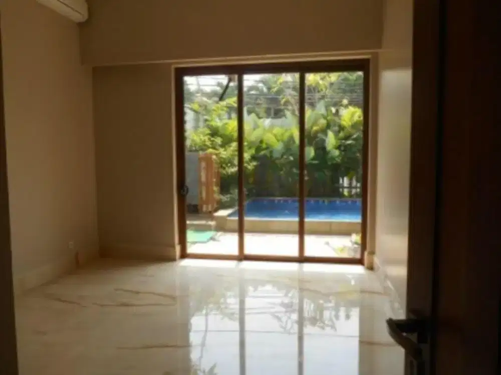 Disewakan Town House Ampera Raya, Kemang Jakarta Selatan