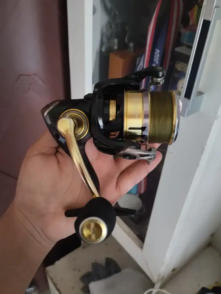 Reel HEMUS CORVET LT 2000