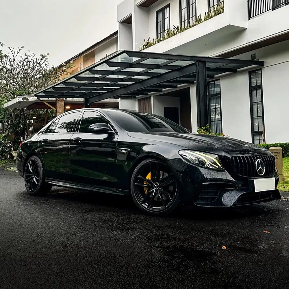 (CASH) Mercedes Benz E300 W213 2017 (Convert E63s)