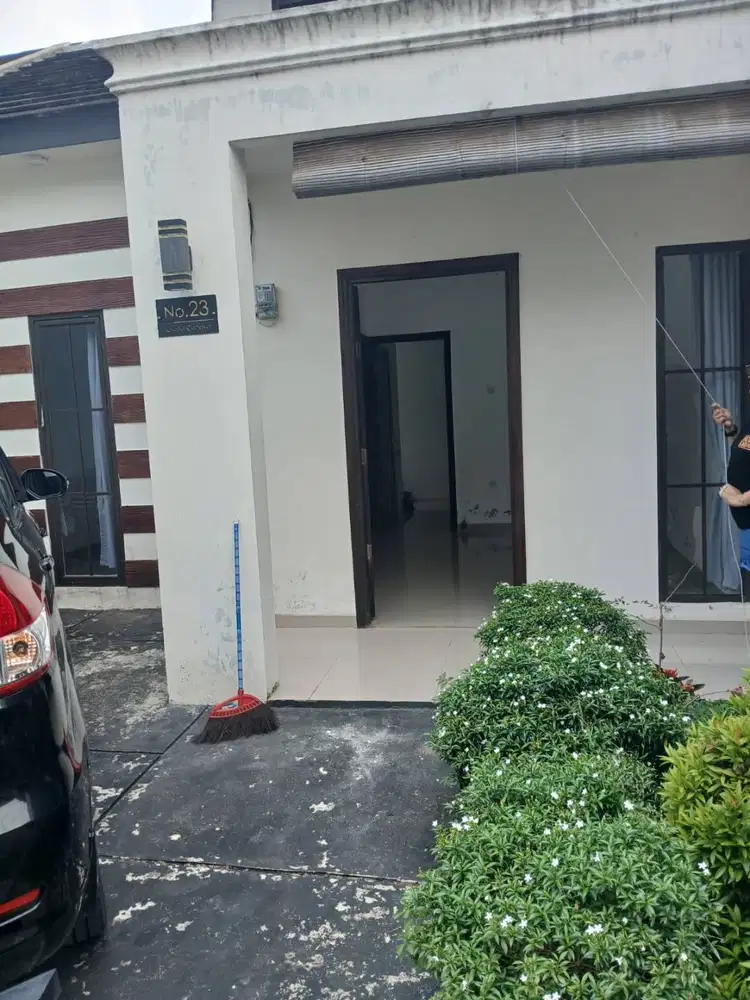 Rumah dikontrakan murah per 6 bulan atau tahunan