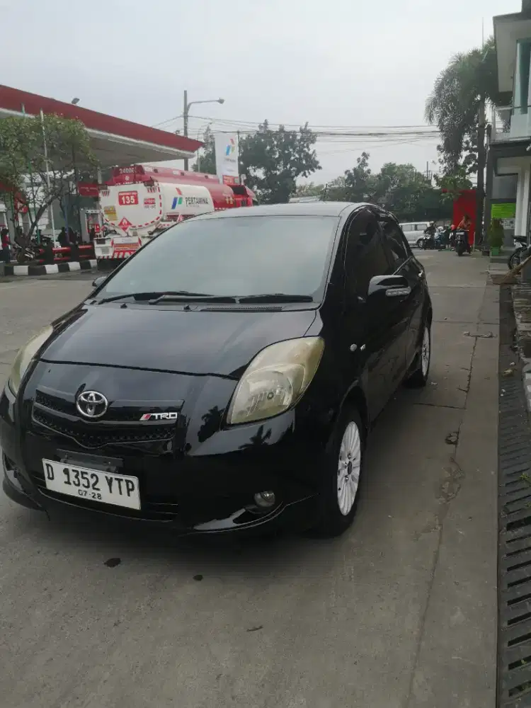 Toyota yaris type j, tahun 2008