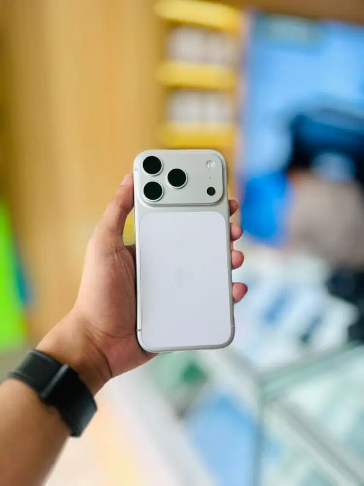 iPhone 17 Pro 256 GB iBox