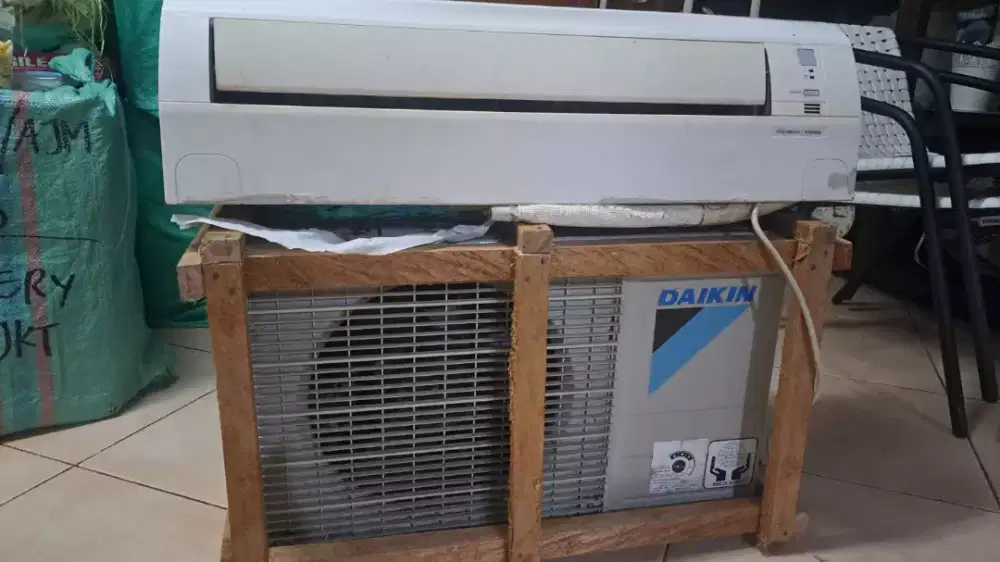 JUAL.   AC DAIKIN THAILAND