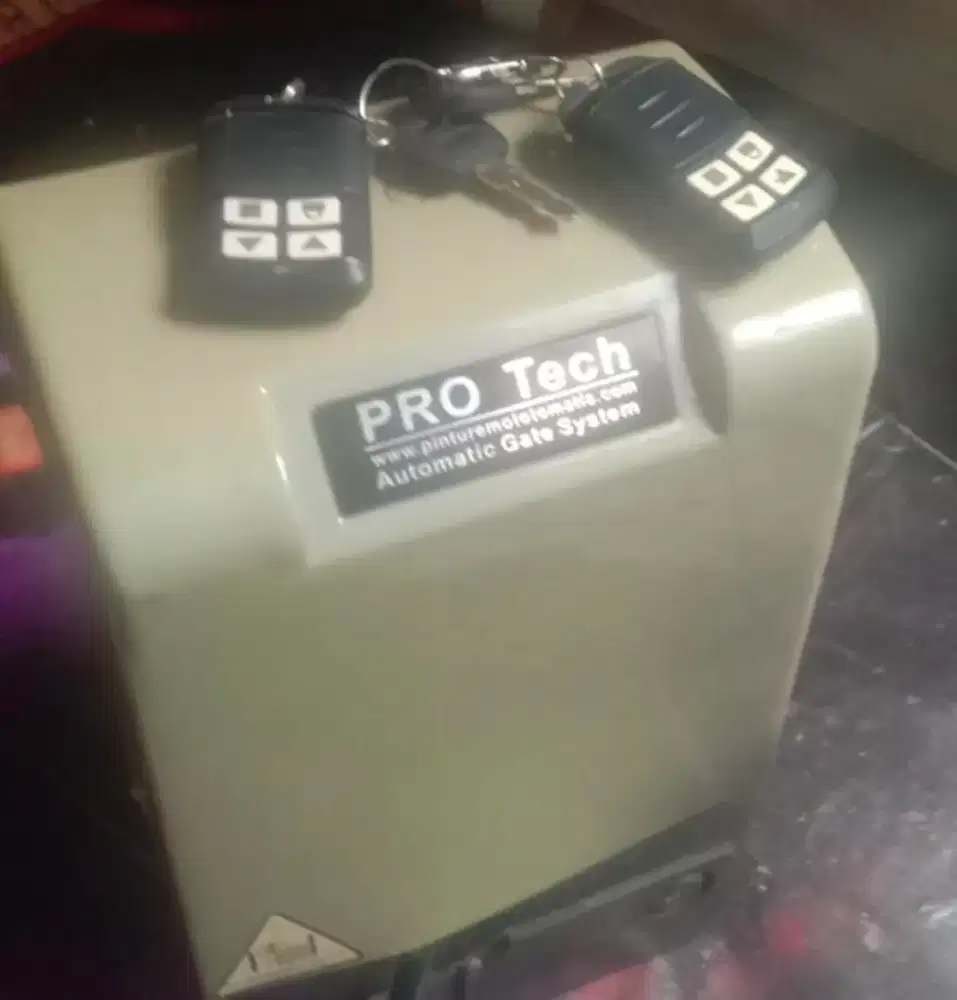 Remote pintu gerbang otomatis pro tech