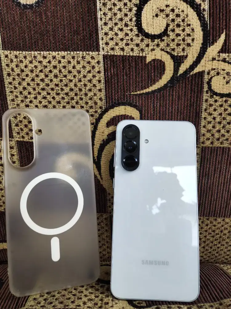 Samsung A56 12/256GB