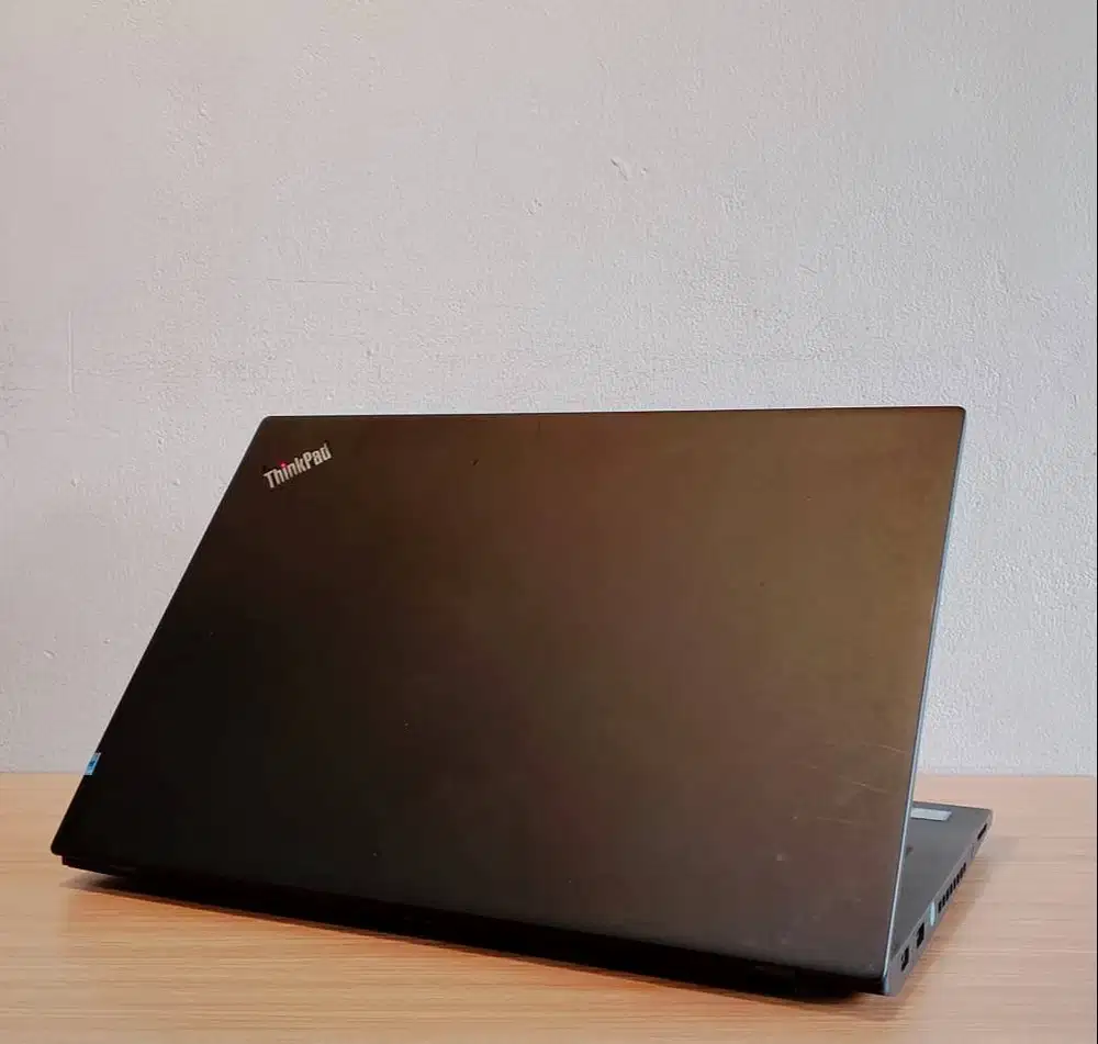 Laptop LENOVO T470S