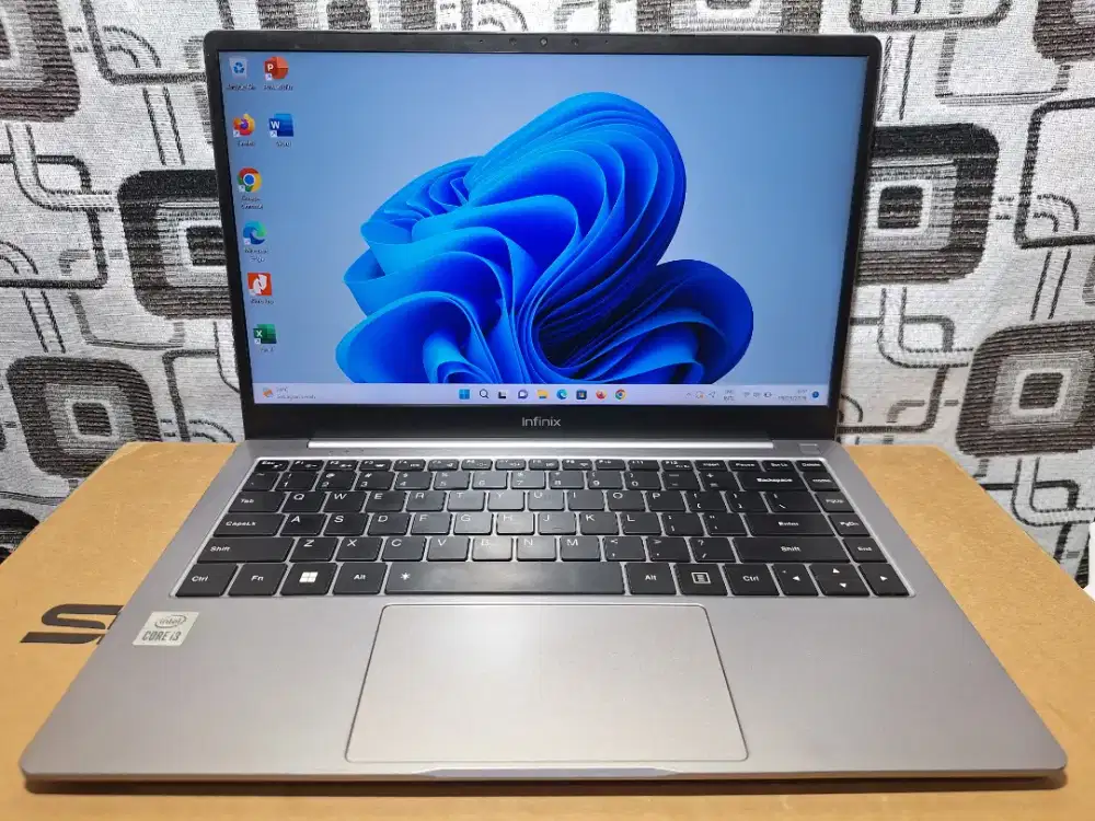 Laptop Infinix Inbook X2 Core i3 gen 10 keyboard nyala slim mulus