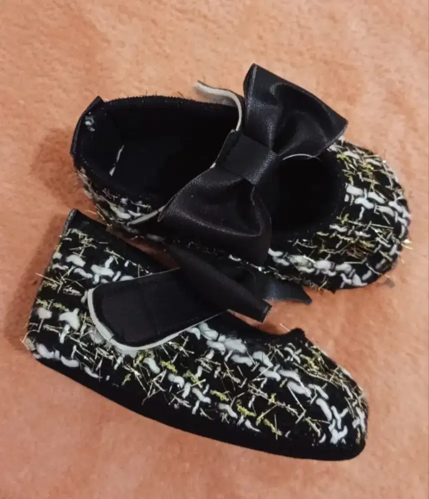 Preloved sepatu bayi