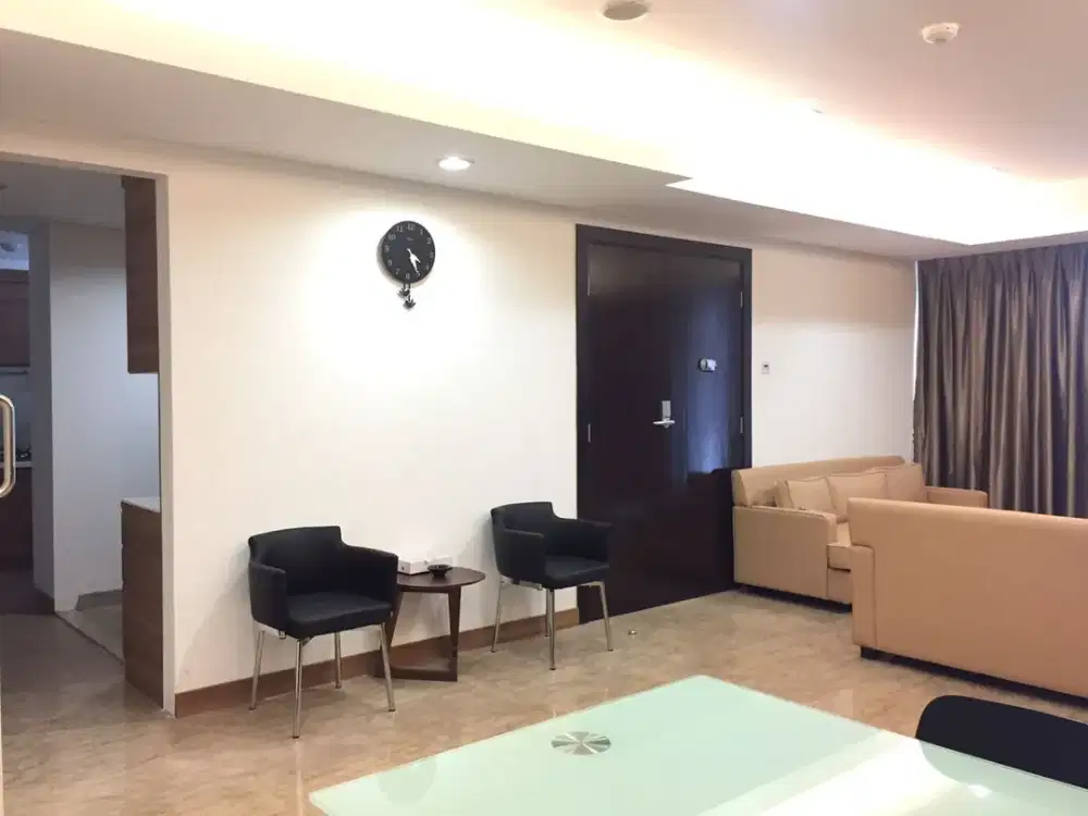 Disewakan Apartemen The Royale Springhill Residence 3+1BR FURNISH