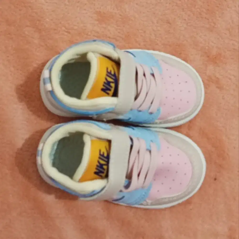 Preloved sepatu bayi