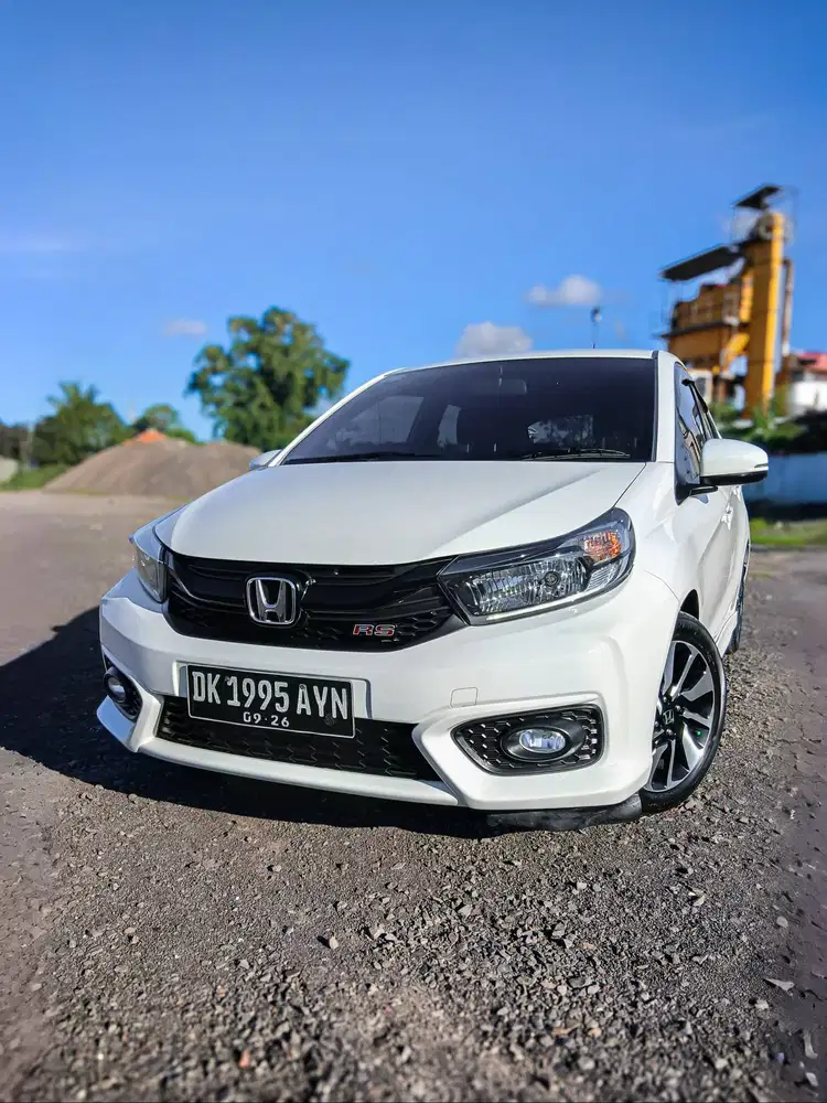 Harga Cash dan Paket Kredit Paling Murah Brio 1.2 RS CVT 2021 Putih