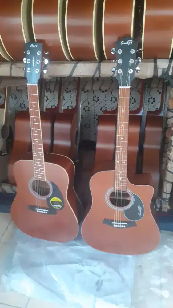 GITAR AKUSTIK JUMBO