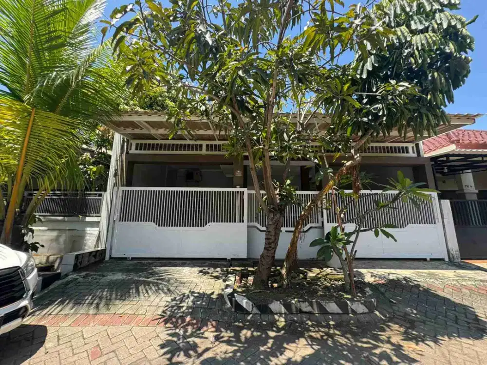 Rumah luas lokasi Strategis di Pandugo YKP