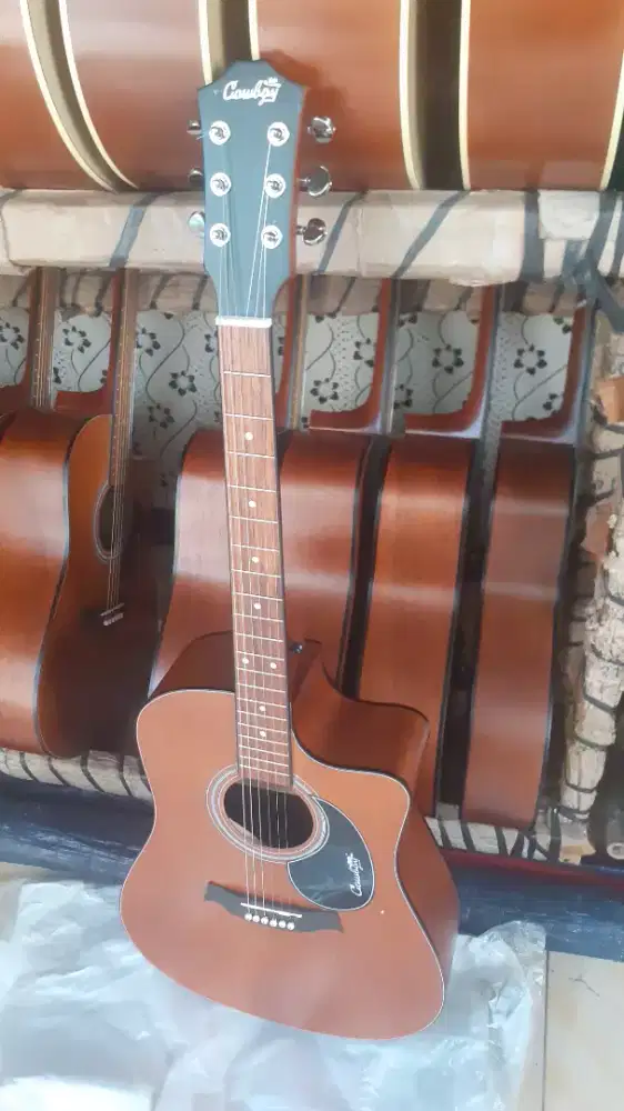GITAR AKUATIK COWBOY