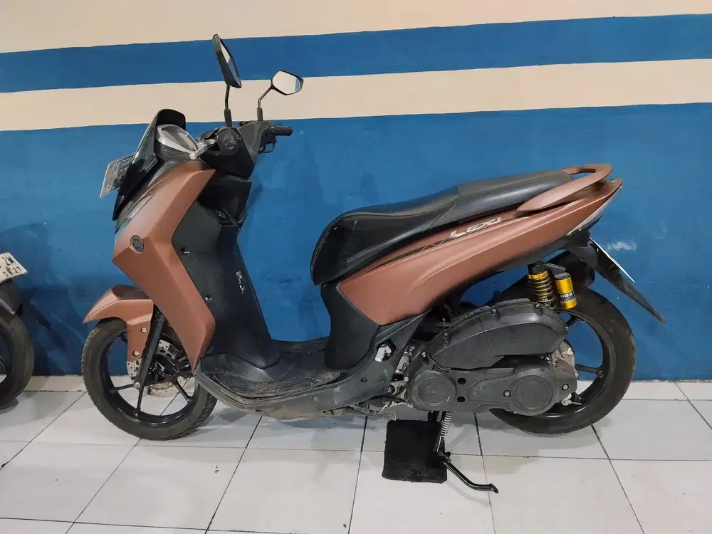 (JUAL) YAMAHA LEXI KYLESS 2019 SURAT LENGKAP