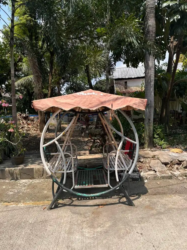 Ayunan besi Masih layak pakai