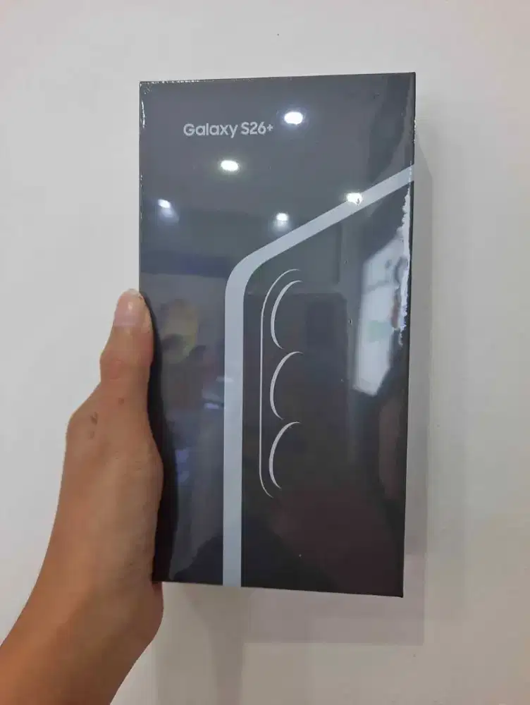 Samsung S26 12/512 Free Adaptor 60W, Free Buds Core & Free Fit3