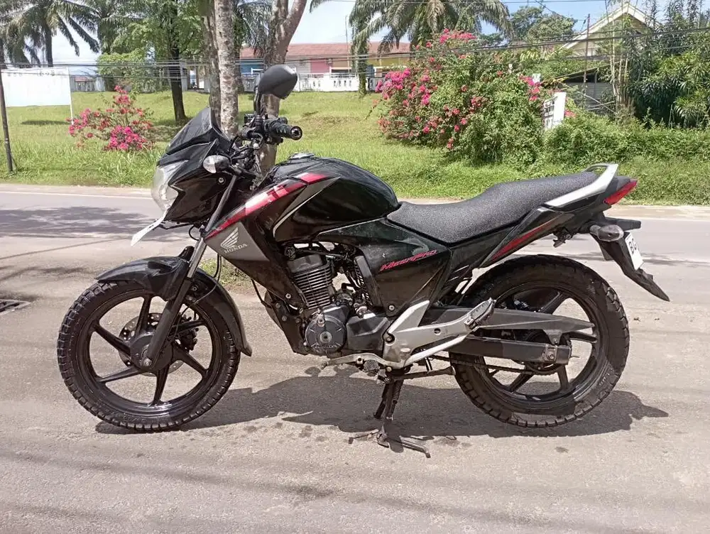 motor Honda megapro katek minus