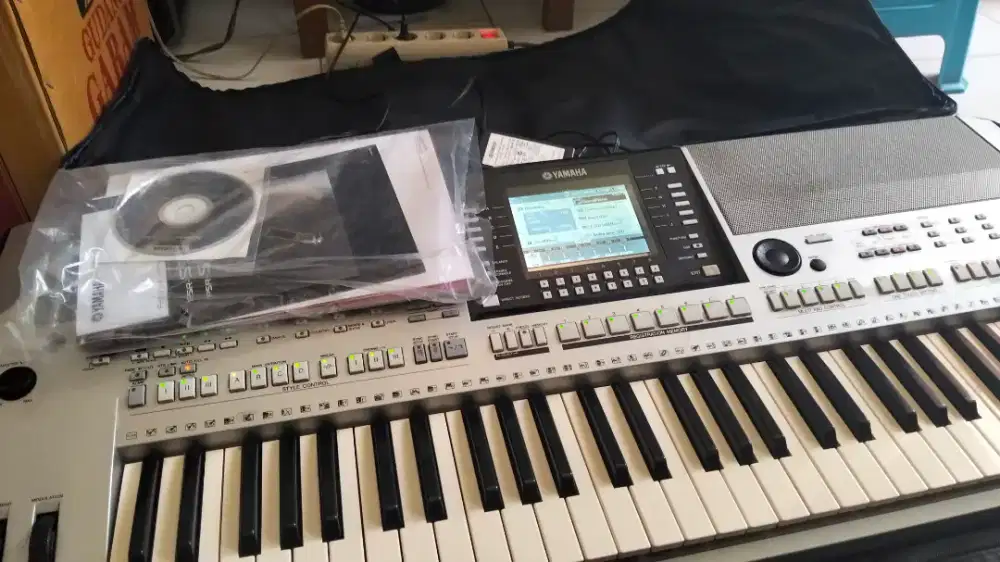 Di jual yamaha PSR 910