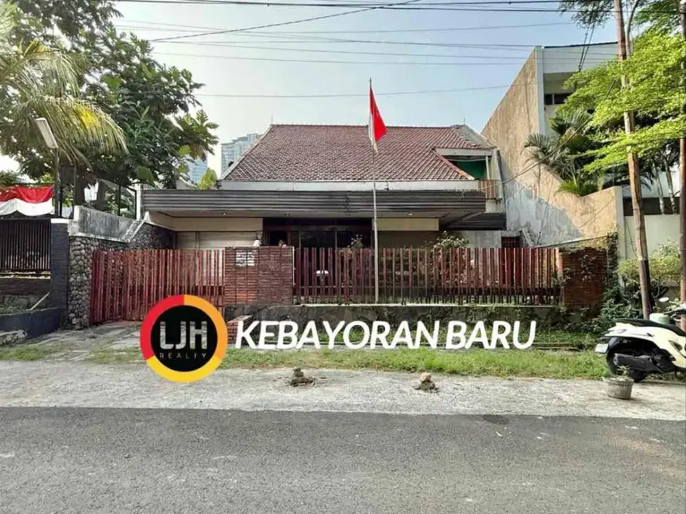 Dijual Rumah Tua Hitung Tanah Pakubuwono BEST Area Jakarta Selatan