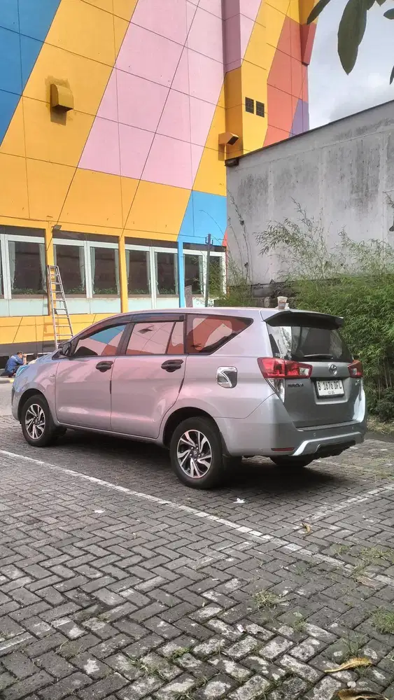 Toyota Kijang Innova 2022 Bensin