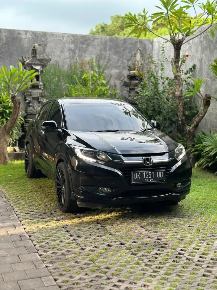 HRV PRESTIGE 2017 MATIC SUNROOF ASLI BALI LOW KM