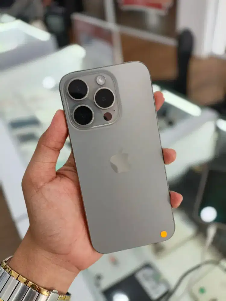 IPHONE 15 PRO 128 RESMI
