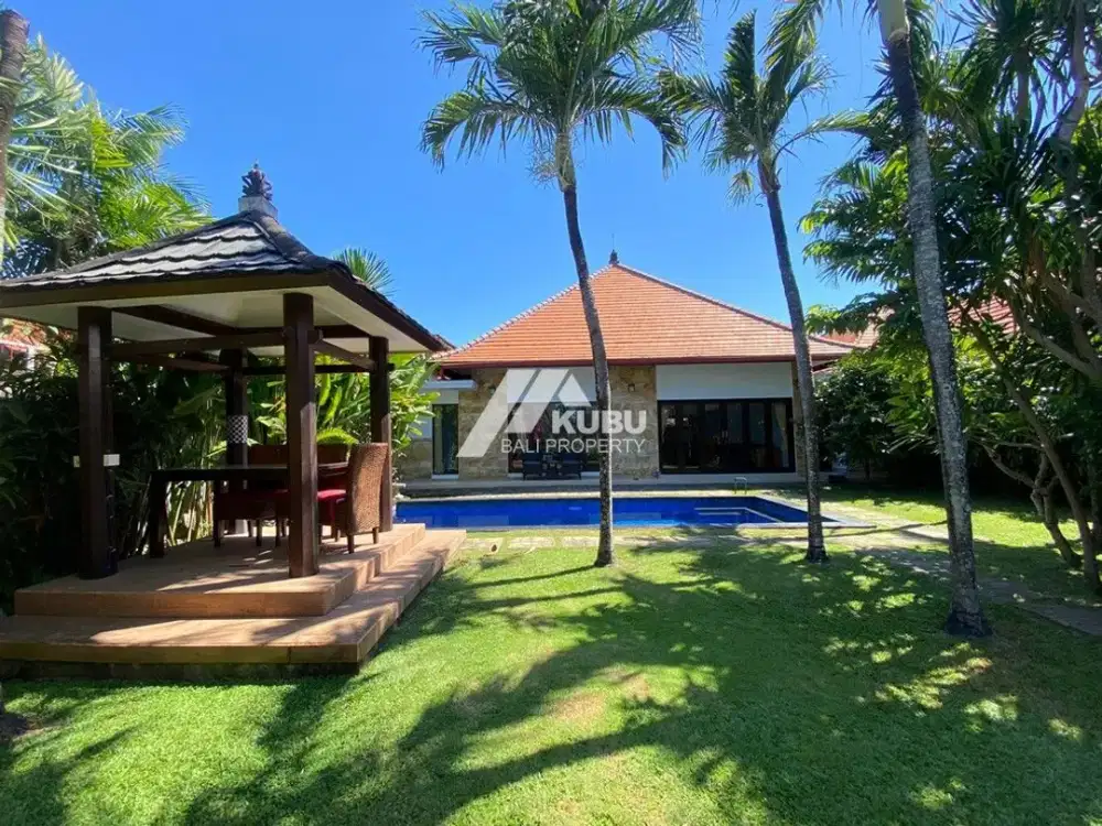 KBP0377 Beautiful, Clean and Safe Villa with Spacious Garden in Sanur.