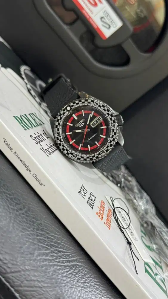 Seiko 5 Sports Super Car 2024 Limited