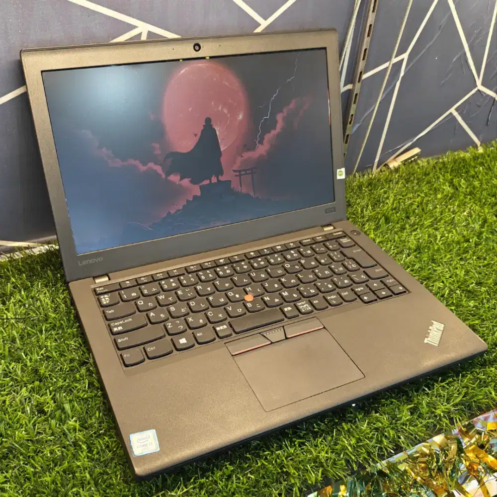 LENOVO THINKPAD CORE I3 RAM 4GB SSD 128GB SIAP PAKAI
