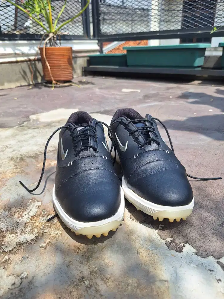 Sepatu Golf Nike Air Zoom Victory Pro