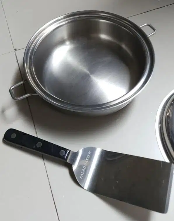 Panci Saladmaster 9 in / 23 cm