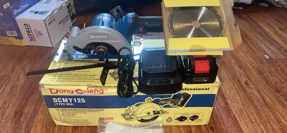 Dongcheng dcmy 125 / mesin gergaji baterai