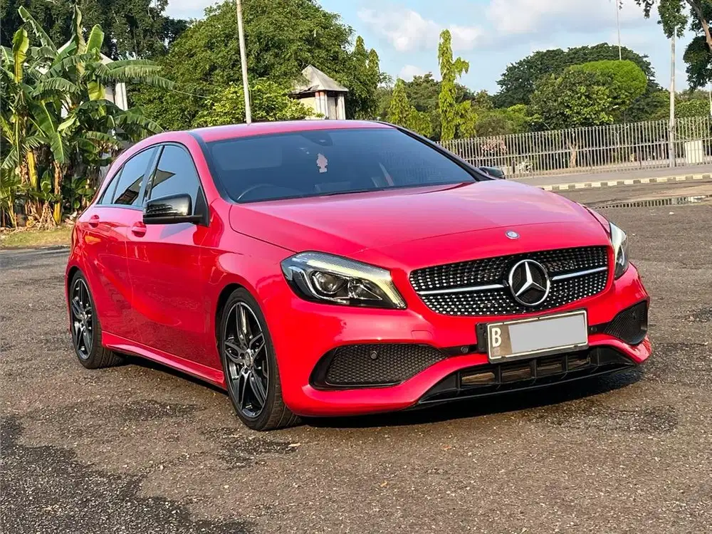 TERMURAH!! MERCY A200 AT MERAH 2015 (PEMAKAIAN 2017)