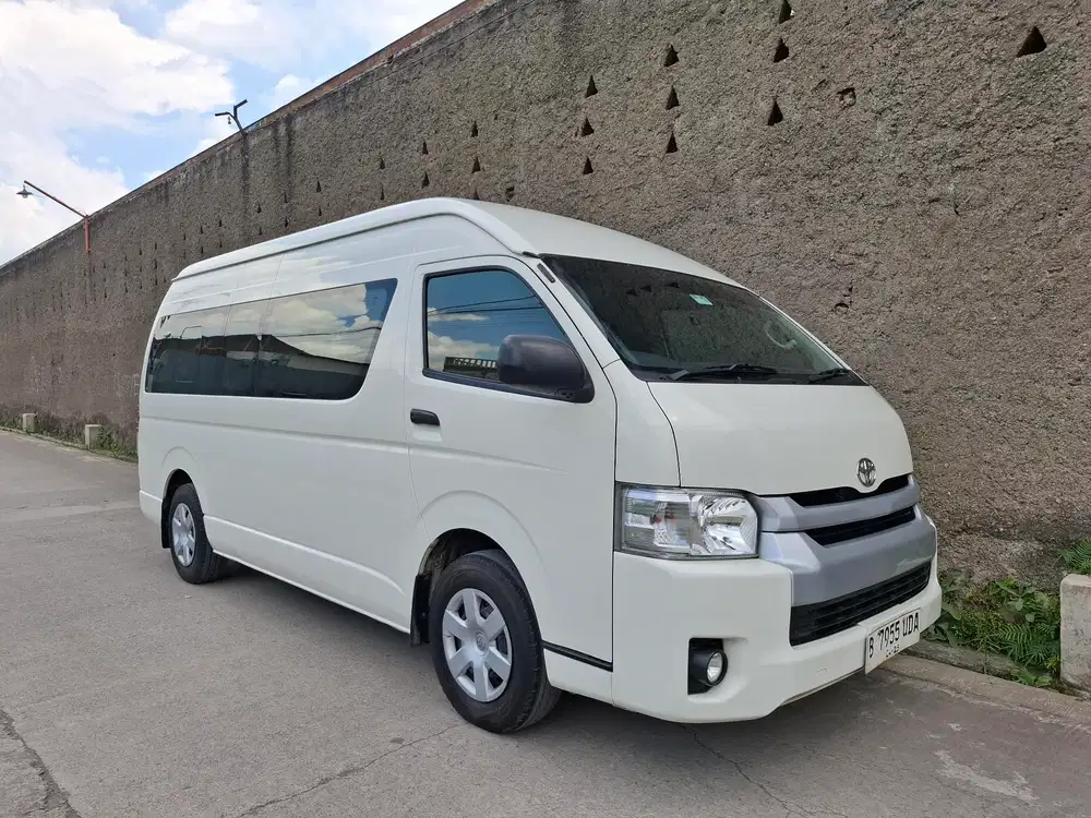 Hiace Commuter KM128rb Srv.Record Toyota Hi Ace 2019