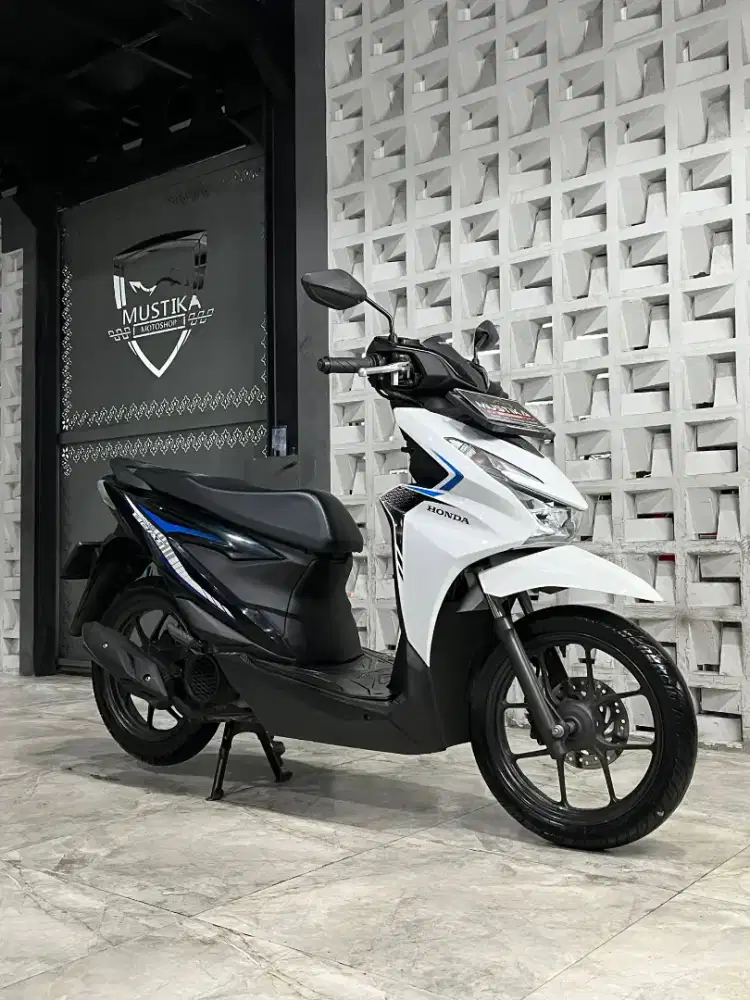 Honda Beat 2024 CBS. Km 19rb. Plat N. DANNY Mustika Motoshop Sulfat
