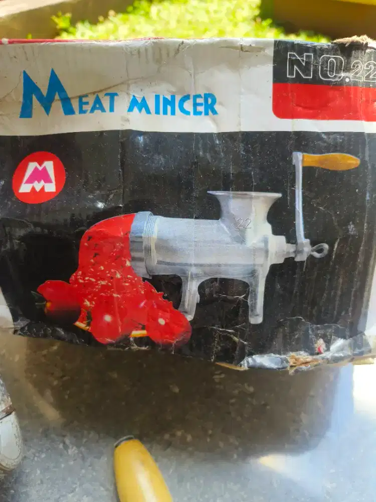 Gilingan Daging meat mincer no. 22 (besar)