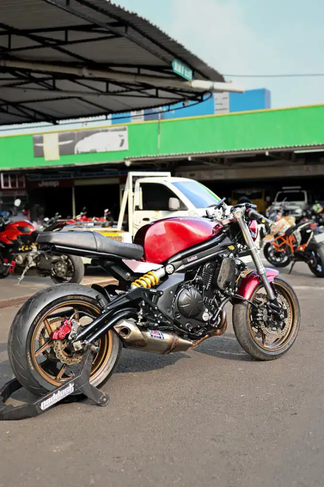 KAWASAKI ER6N 2012 CAFE RACER CUSTOM