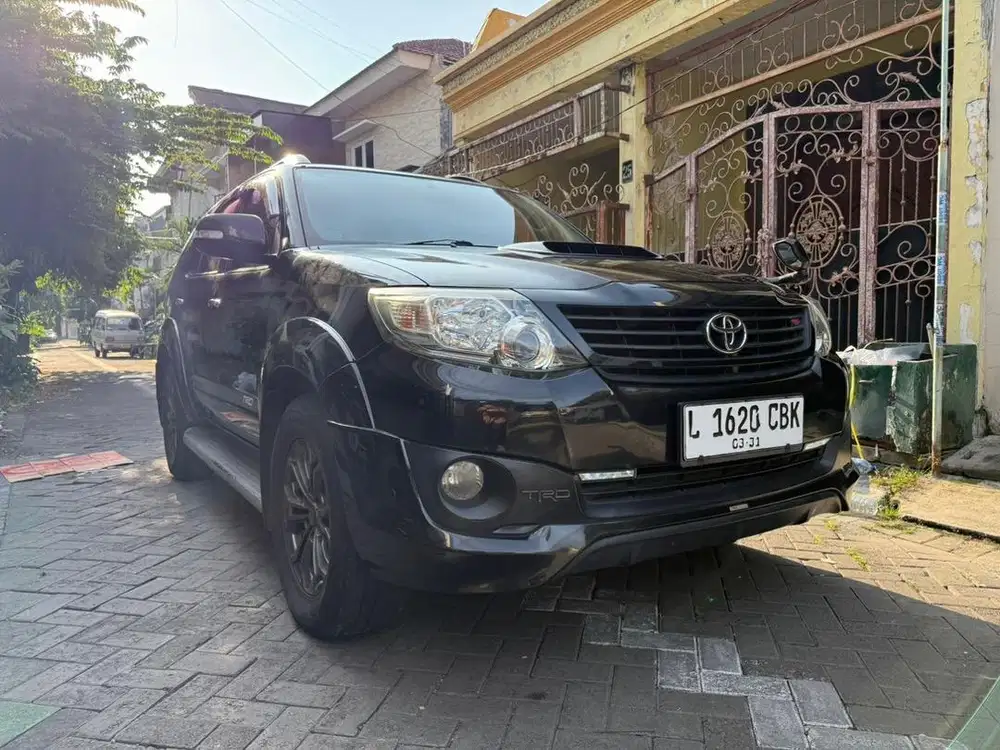 TOYOTA FORTUNER 2.5 VNT TRD DIESEL MATIC 2014