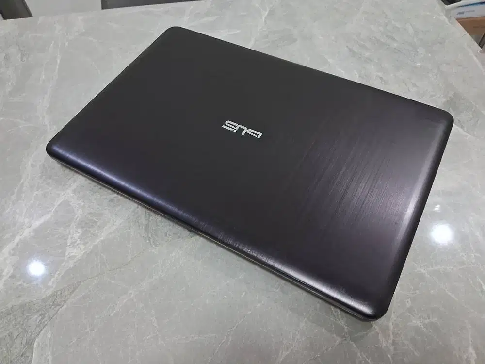 Laptop ASUS 768GB (SSD+HDD) DDR4 Win ORI BATRE KUAT Normal BerGaransi