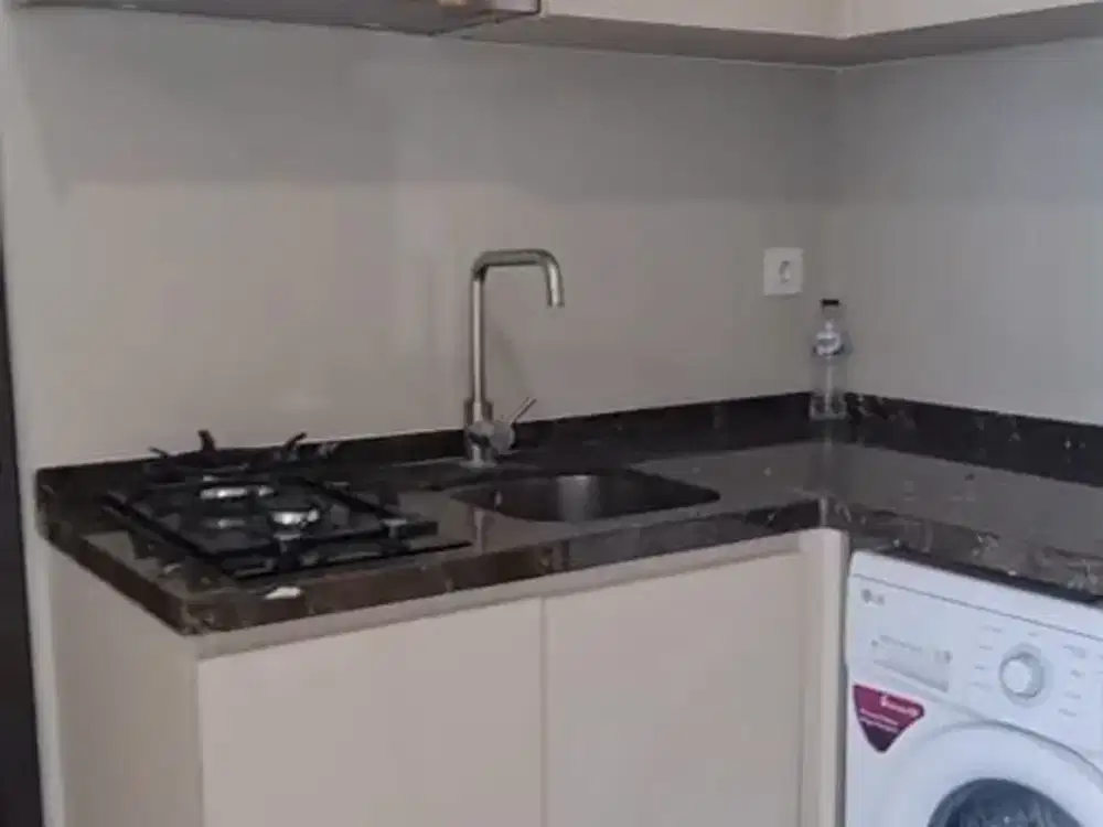 DIJUAL APARTEMEN PURI MANSION KEMAYORAN TOWER CRYSTAL LANTAI 29 VIEW POOL