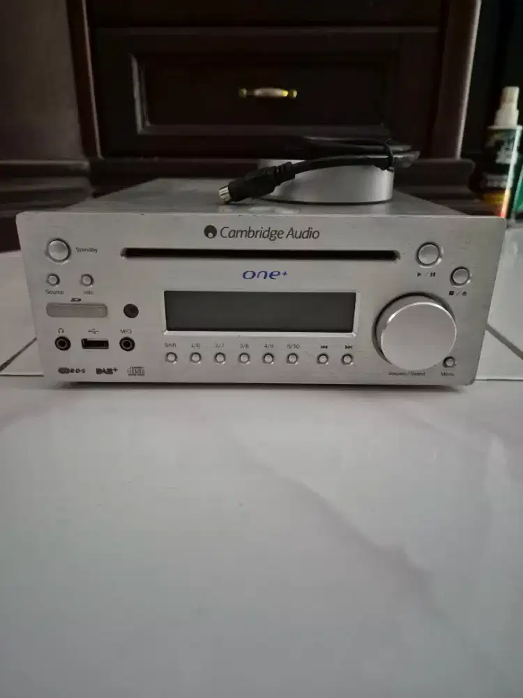 CAMBRIDGE AUDIO ONE PLUS