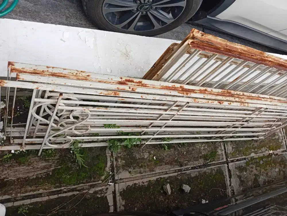 BESI BEKAS TRALIS JENDELA