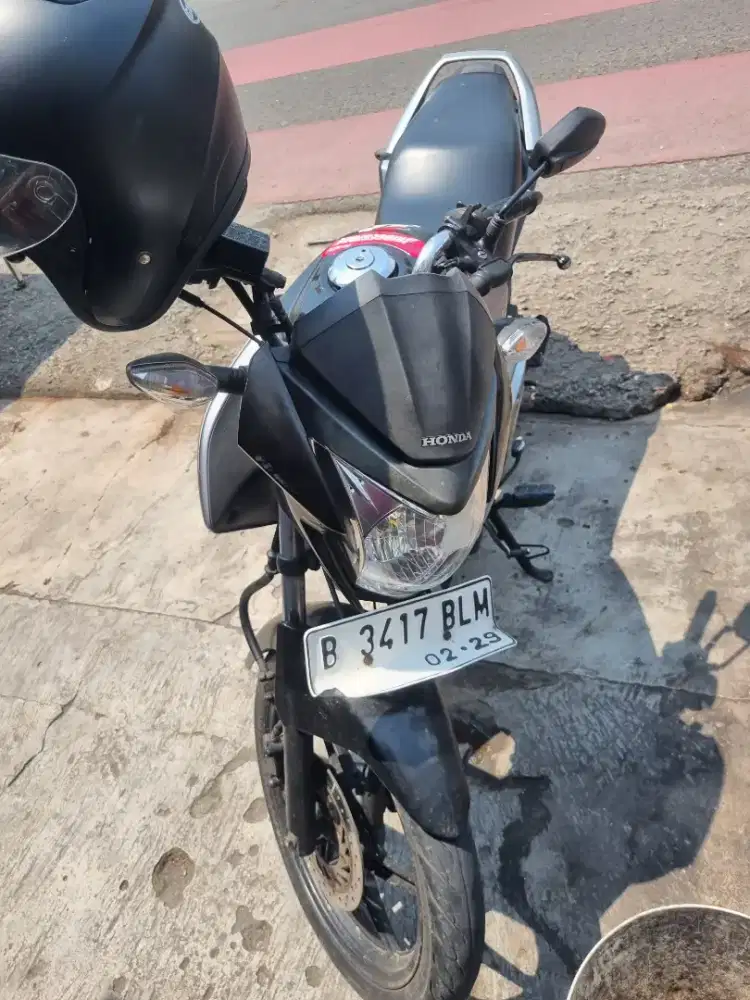 Dijual motor mega pro 2012 mulus rawatan lengkap hidup