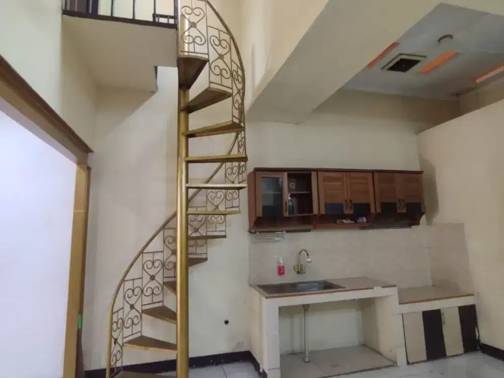 Rumah Nyaman Siap Huni Lega di Lippo Karawaci Barat